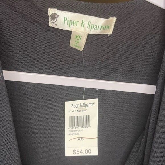 NWT Piper & Sparrow Black Sheer Ruffle Top Size XS - Picture 3 of 4